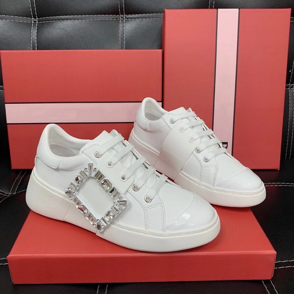 2021春季新款rv水钻方扣小白鞋女真皮运动鞋百搭内增高休闲鞋板鞋