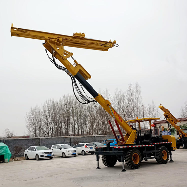 高举升隧道锚杆钻机 隧道加固注浆支护钻孔机 隧道单臂凿岩台车