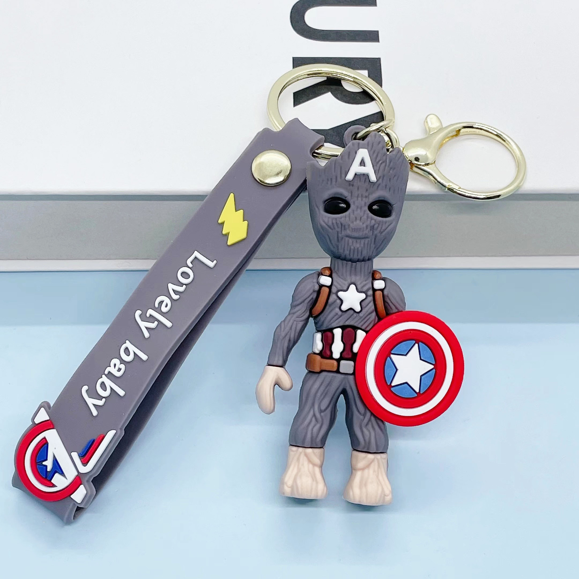 Creative Avengers Little Tree Man Keychain Cartoon Backpack Car Doll Key Pendants Small Jewelry Wholesale