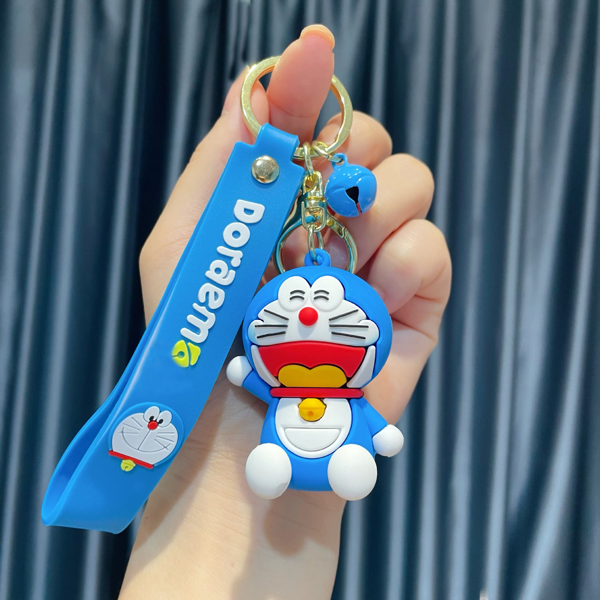 Looking Forward to New Cute Cartoon Keychain Doraemon Trendy Exquisite Creative Personality Doll Car Small Pendant