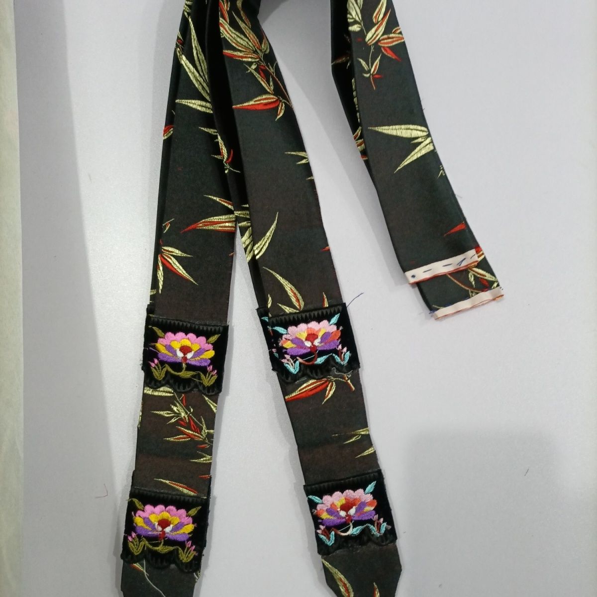 布依族围腰带,成品衣服民族苗族飘带围腰带绣花壮族花边刺绣镶边