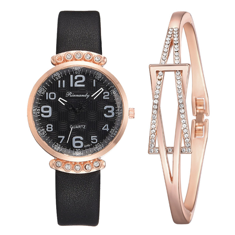 Foreign Trade Hot Style Fashion Personality Trend Ladies Watch Student Casual Women Belt Quartz Watch in Stock Wholesale