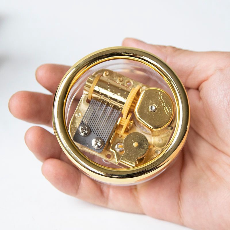 高旒旋转发条音乐盒天空之城机芯手摇八音盒男女儿童生日音乐八音