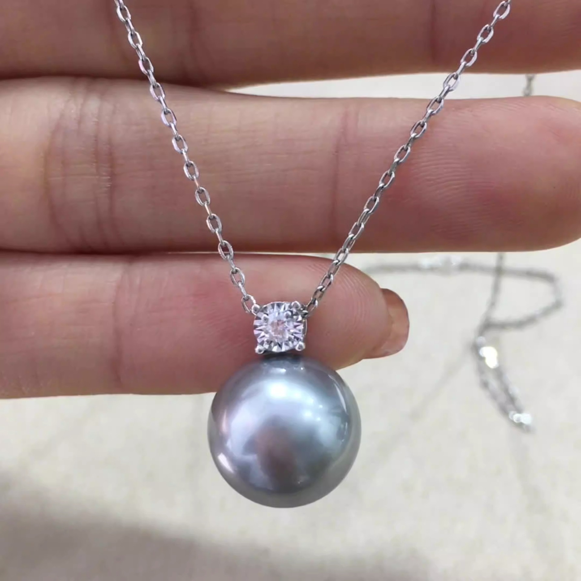 铂金灰天然大溪地王妃吊坠单颗黑珍珠项链18k金海水珍珠颈链女