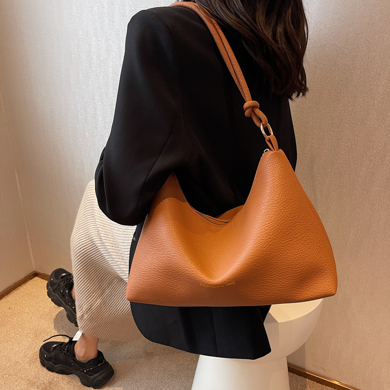 2022 Autumn and Winter New Popular Soft Leather Korean Style Western Style High-Grade Shoulder Underarm Bag Fashion Crossbody Tote Bag for Women