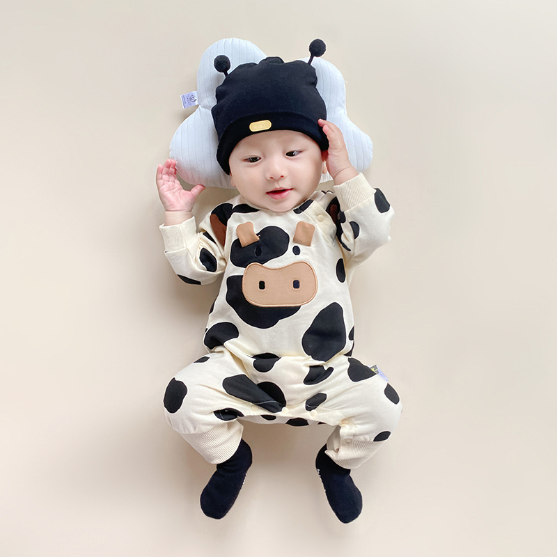 婴儿衣服秋季可爱小奶牛套头穿男女宝宝婴儿连体衣长袖春秋爬爬服