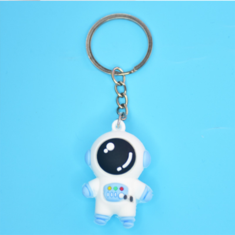 Creative Cartoon Astronaut Keychain Handbag Pendant Exquisite Car Key Chain Spaceman Student Promotional Gifts