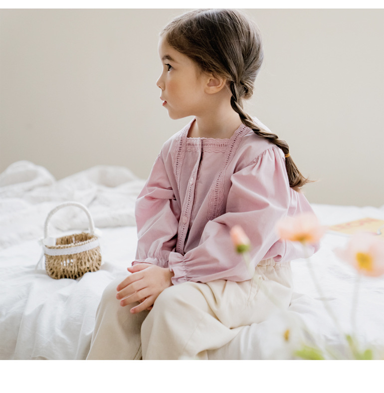 贝贝祖韩国童装2021春款女童棉衬衫花边方领泡泡袖公主范衬衣上衣