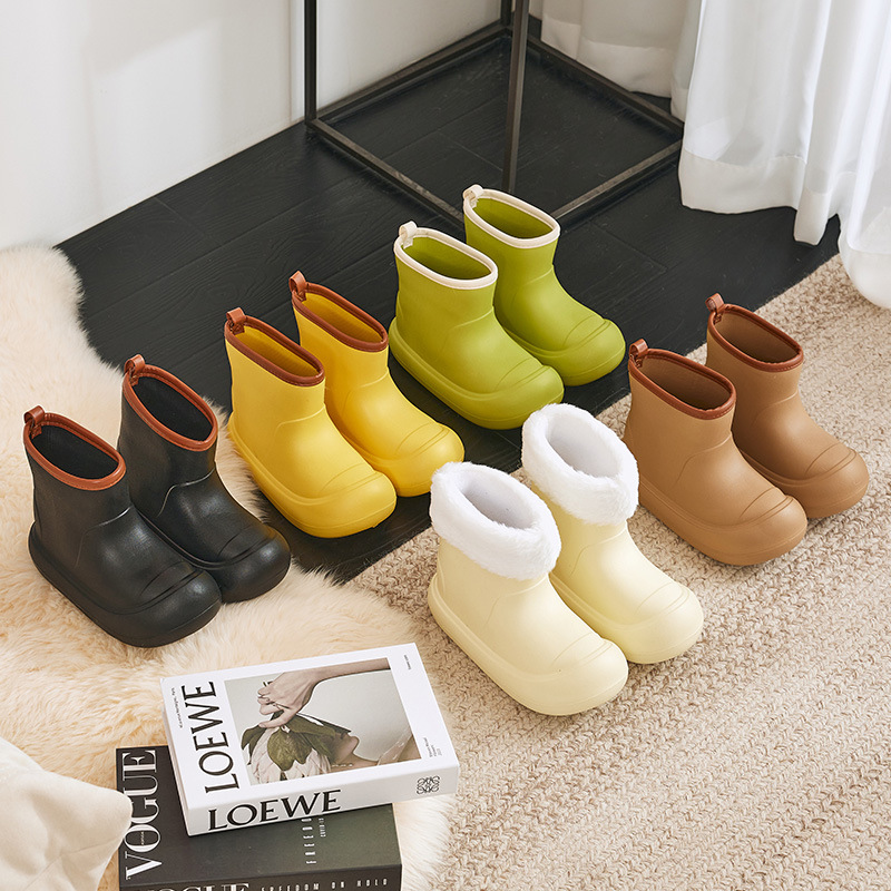 合利鲨新款雨鞋女士外穿厚底水鞋时尚纯色中低筒平底轻便户外雨靴