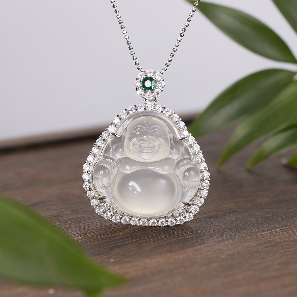 银城s925纯银锆石玉髓大肚佛吊坠女新中式高级感银镶玉佛公项链