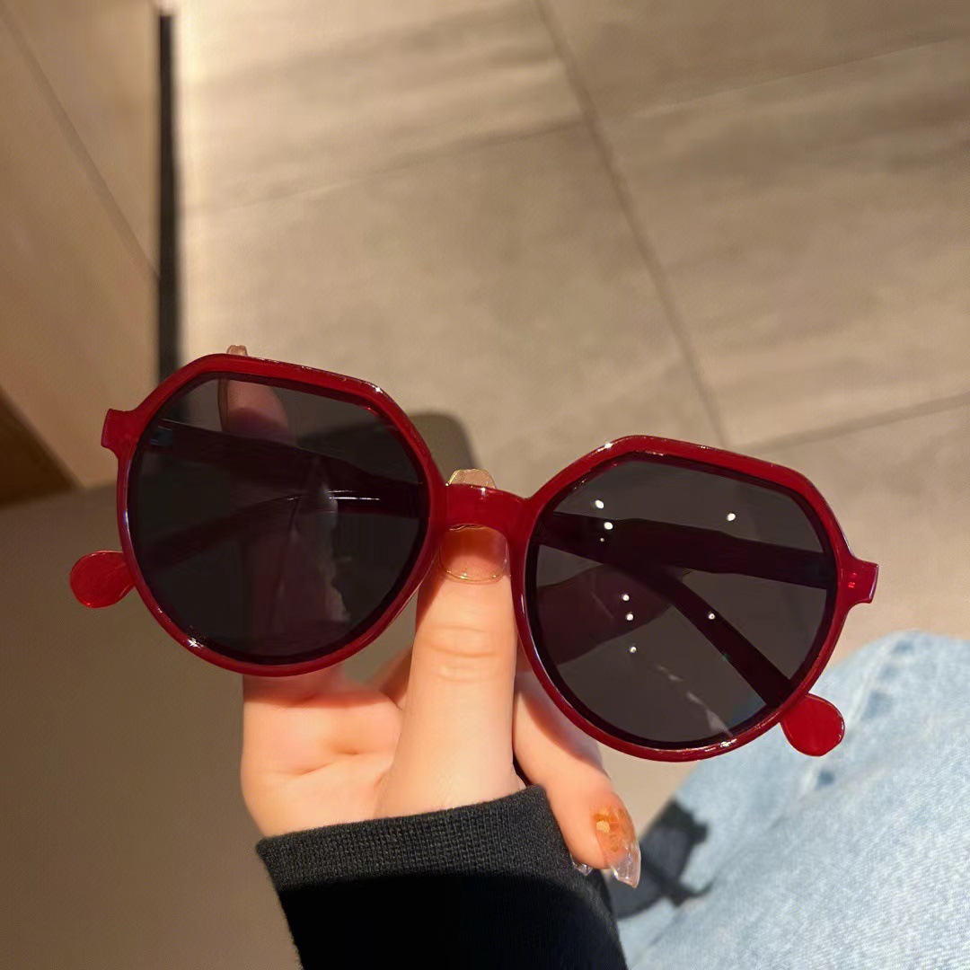 New Internet-Famous Sunglasses Women's Fashionable Uv Protection Vintage Street Shot Sunglasses Ins Advanced to Make Big Face Thin-Looked Glasses