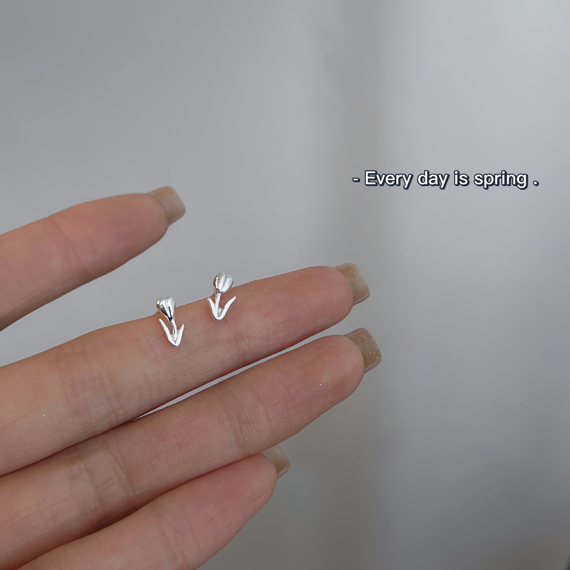 925 Silver Stud Earrings for Female Students Minority Simple Design High-Grade Earrings 2023 New Trendy Ins Style Earrings