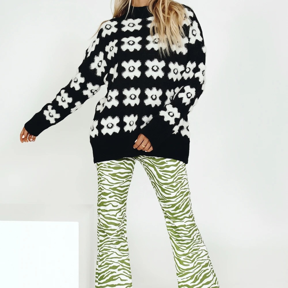 欧美外贸速卖通亚马逊跨境新款黑底白花宽松圆领套头长袖毛衣