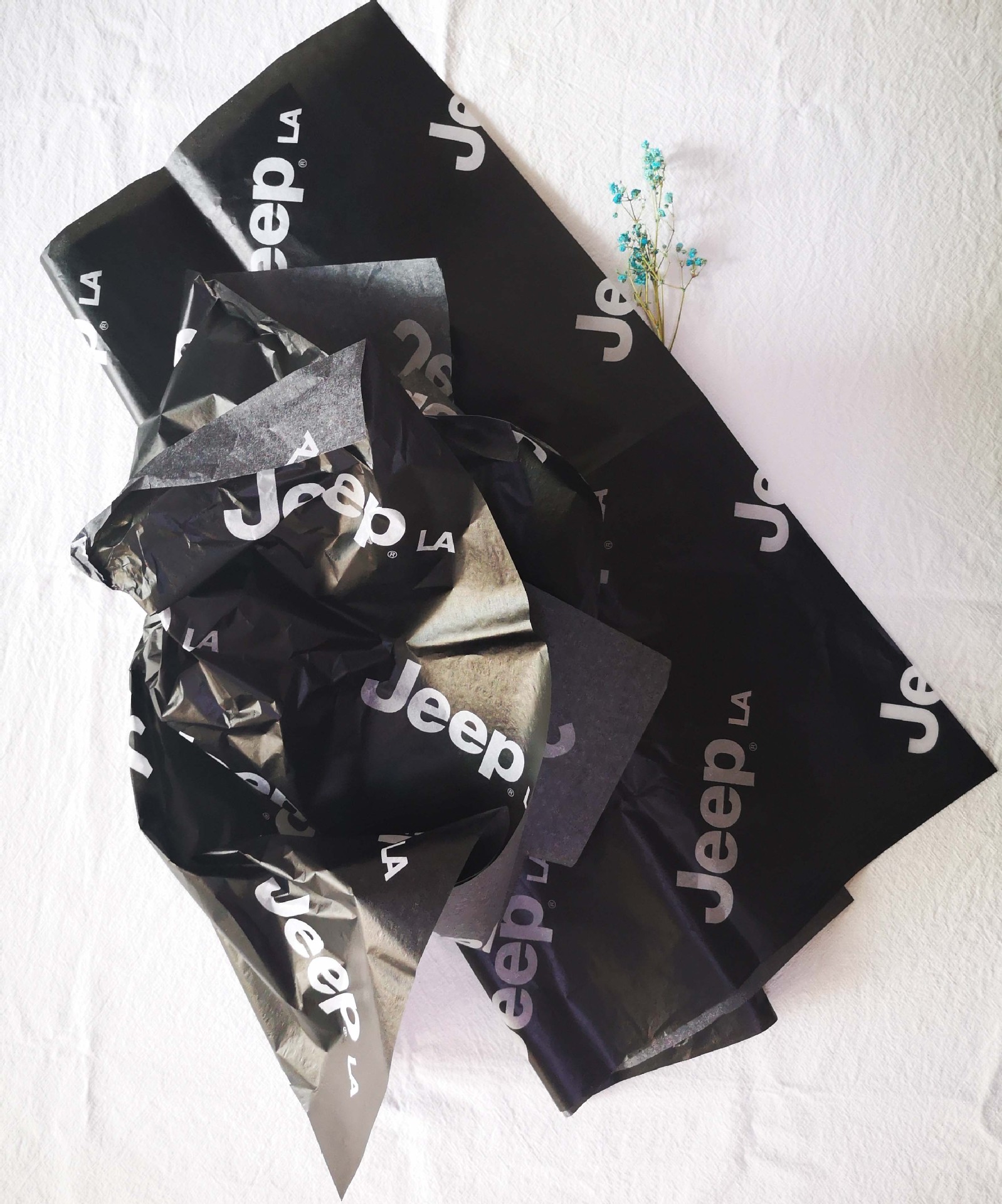 黑色服装包装纸 黑色拷贝纸定制 印刷精美 可防潮 免费拿样