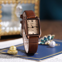新款高级感小众学生表简约竹节皮带复古腕表批发歌迪石英女士手表