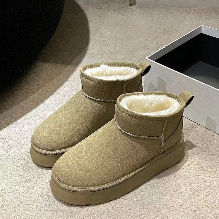 厚底雪地靴女2025年新款冬季保暖面包鞋一脚蹬加绒加厚东北棉鞋子