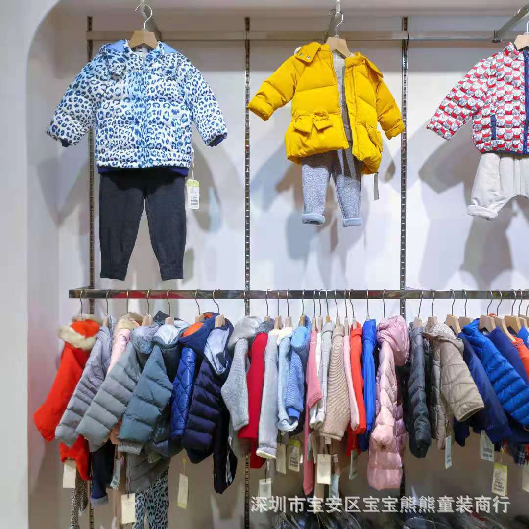 秋冬尾货童装品牌清仓童装折扣尾货外贸库存清仓处理摆摊货源