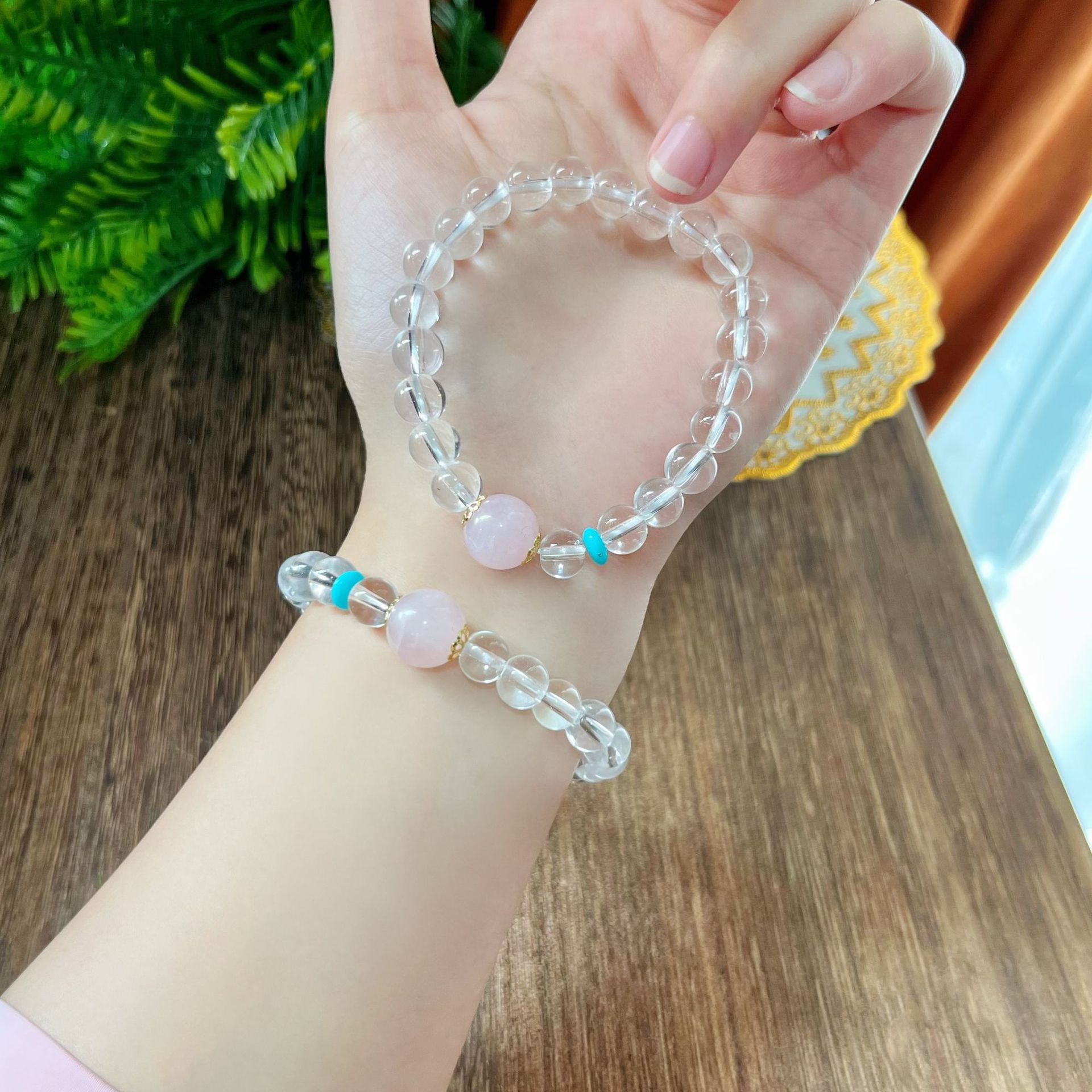 赵露思同款白水晶手链女粉晶转运珠8mm圆珠手串单圈手环礼物-阿里巴巴