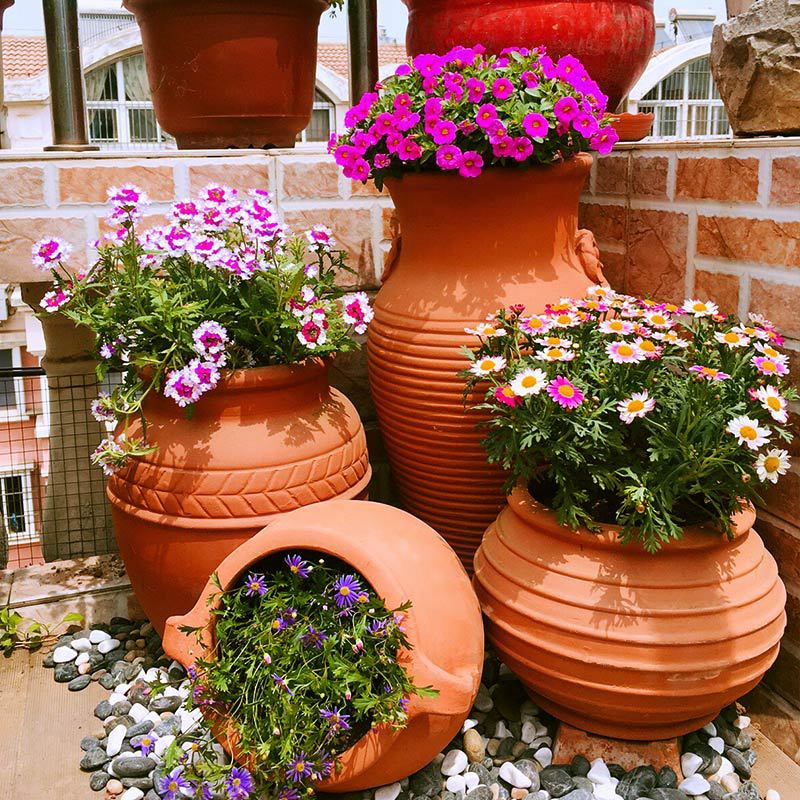 批发大号户外红陶盆庭院粗陶陶罐自吸水多肉花盆家居陶瓷花盆组合