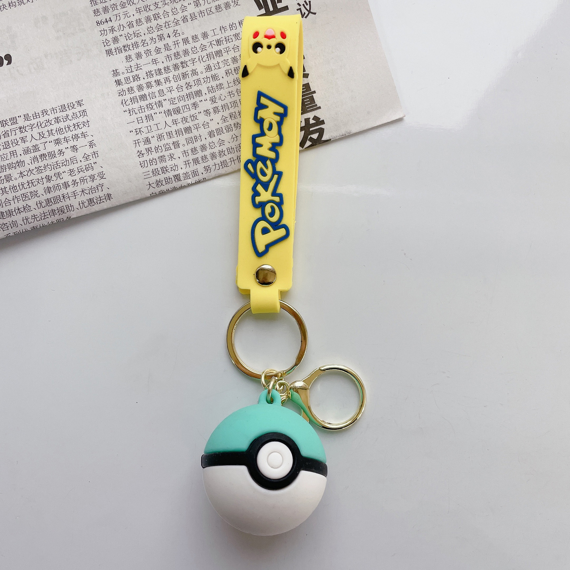 Creative Cartoon Pikachu Pet Poke Ball Keychain Cute Ball Pendant Men and Women Handbag Pendant Wholesale
