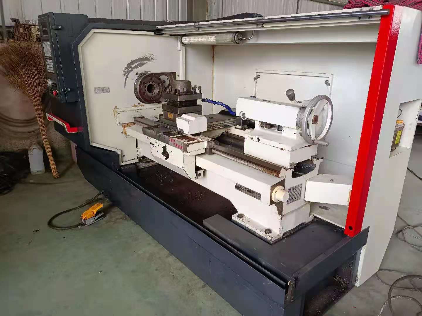 厂家处理二手沈阳cak5085nj数控卧式车床二手数控车