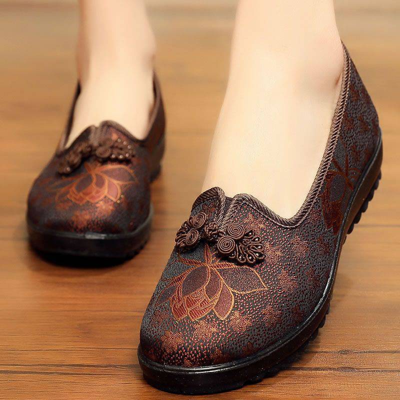 老人女士老北京布鞋女奶奶鞋单鞋一脚蹬中老年人鞋子妈妈新款绣花