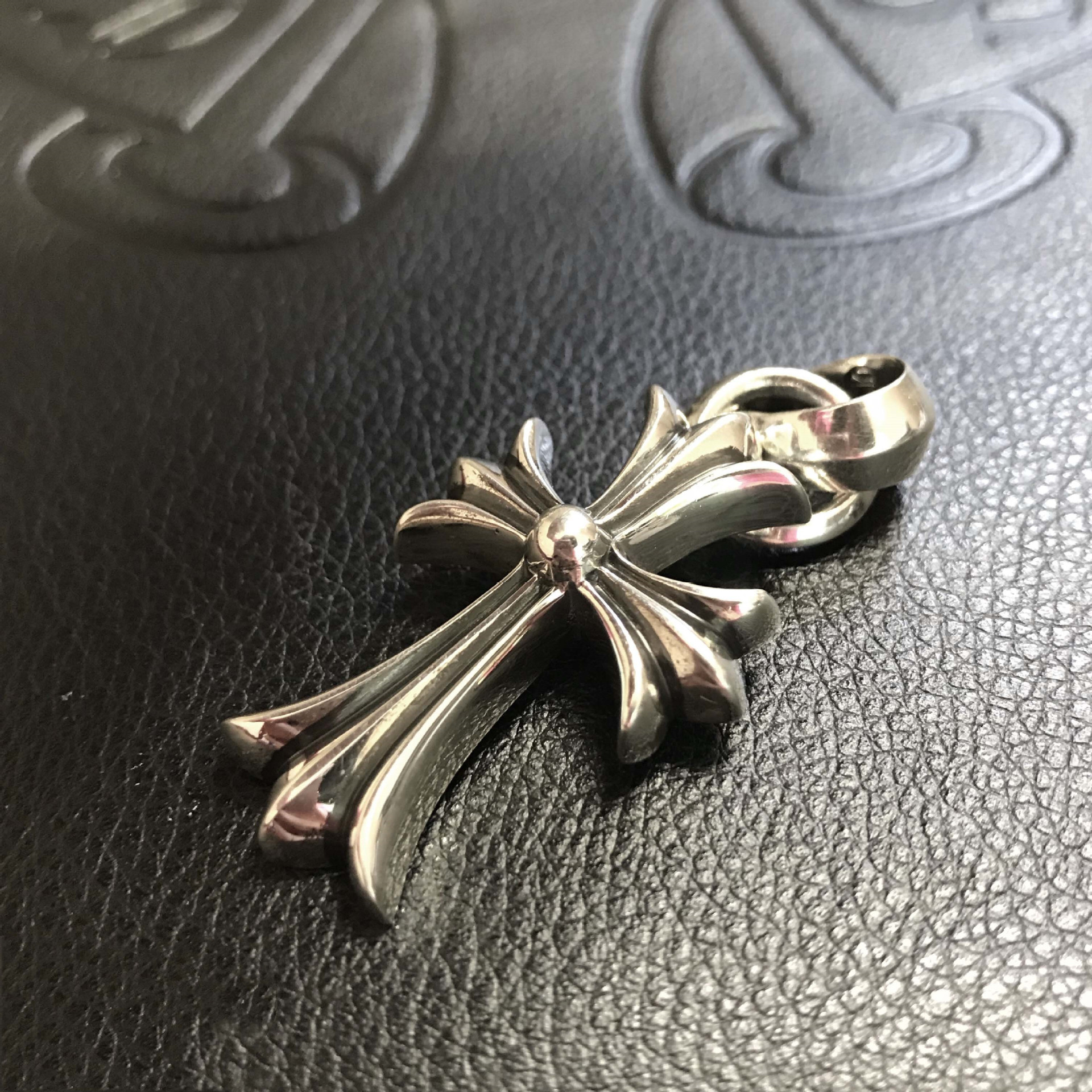 【现货】美国专柜正品chromehearts克罗心 中号十字架吊坠项链