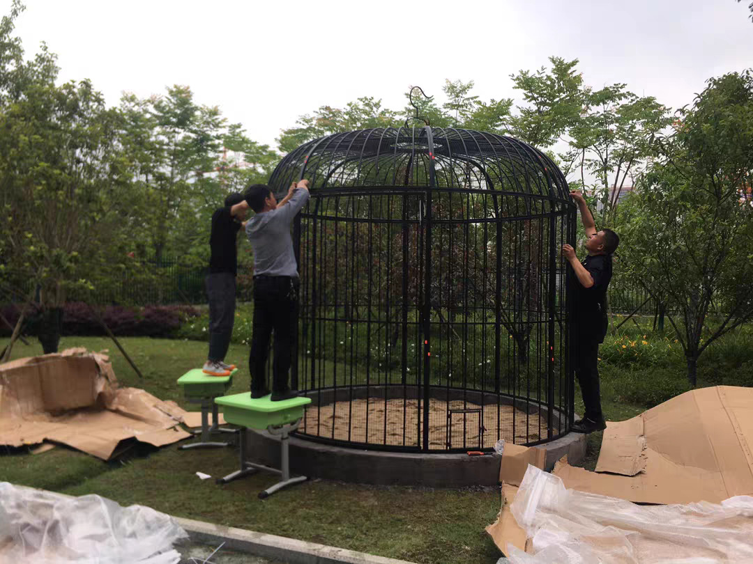 铁艺装饰鸟笼特大号鸟笼八哥虎皮鹦鹉笼落地户外超大型孔雀养鸟笼