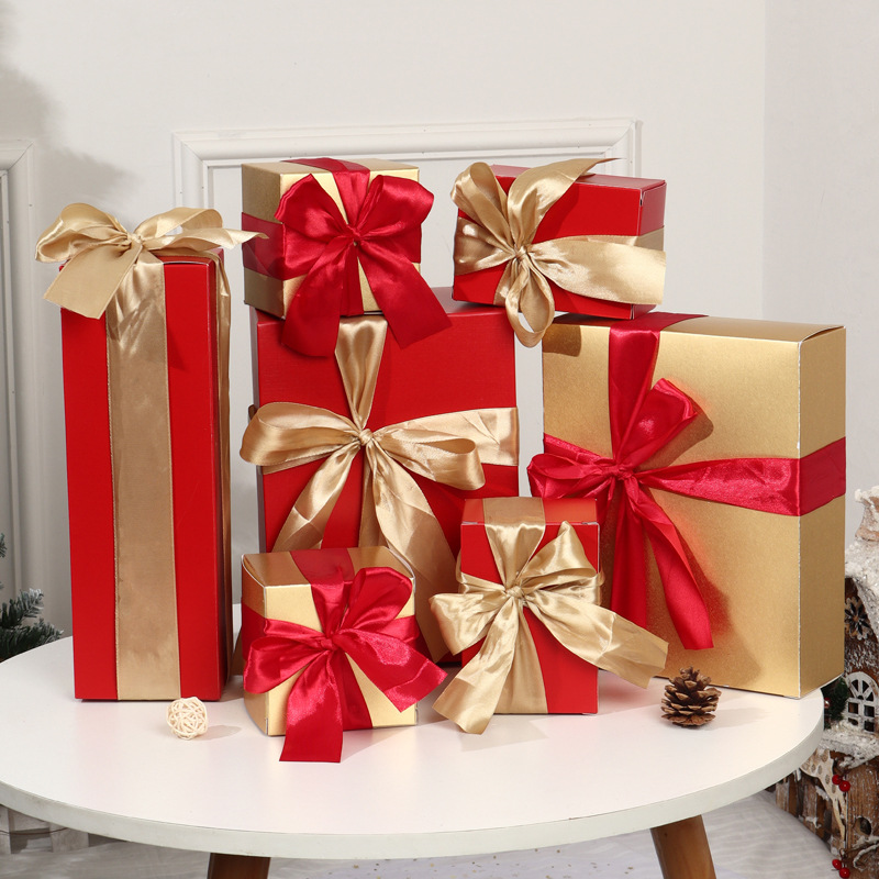圣诞节礼盒新年蝴蝶结商场店铺美陈橱窗摆件礼包盒堆头礼品盖场景