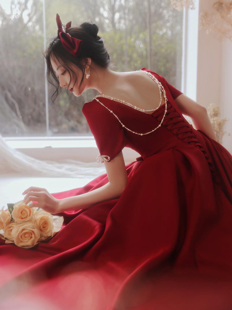 敬酒服新娘礼服裙轻奢小众2021新款订婚连衣裙平时可穿回门服