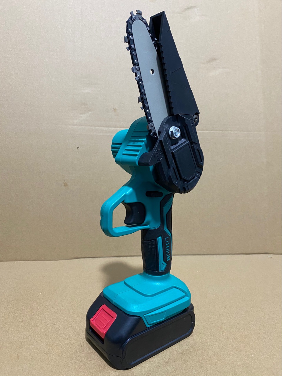 刚巧电锯伐木锯家用小型手持迷你修枝电锯手提充电式锂电池电链锯