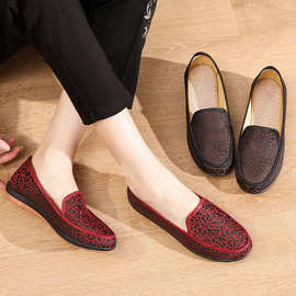 老北京布鞋女春夏款软底厚底舒适中老年人奶奶女款妈妈单鞋子