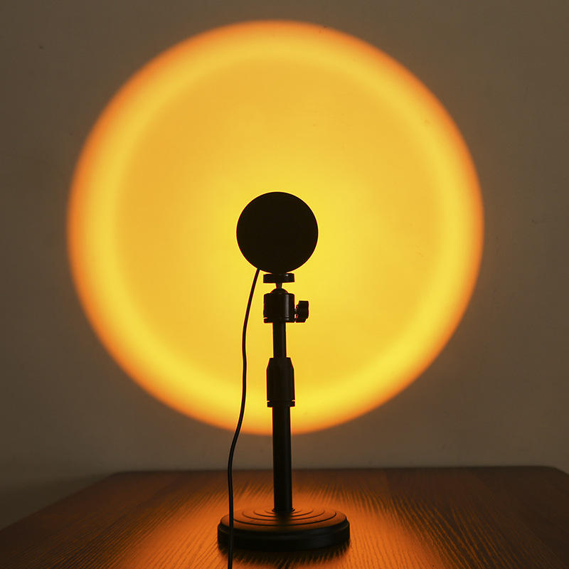 批发2022春便携补光灯拍摄视频直播抖音夜拍小型摄影168个暖白色照明