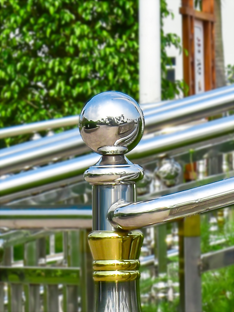 304#不锈钢圆连体球楼梯扶手装饰球托座大门柱子空心球圆球带底座