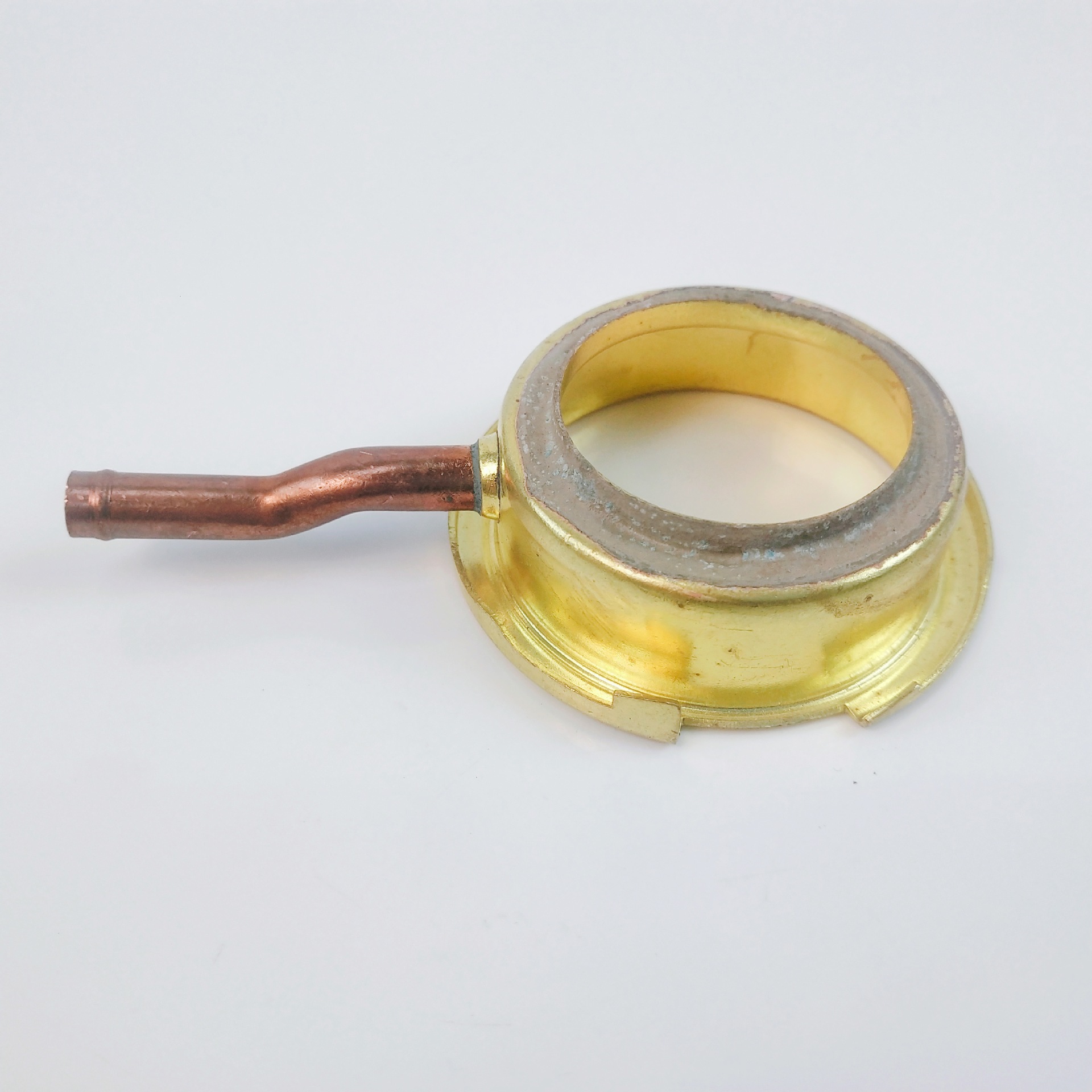 厂家直供散热器黄铜焊接加水口座定制水箱盖定做