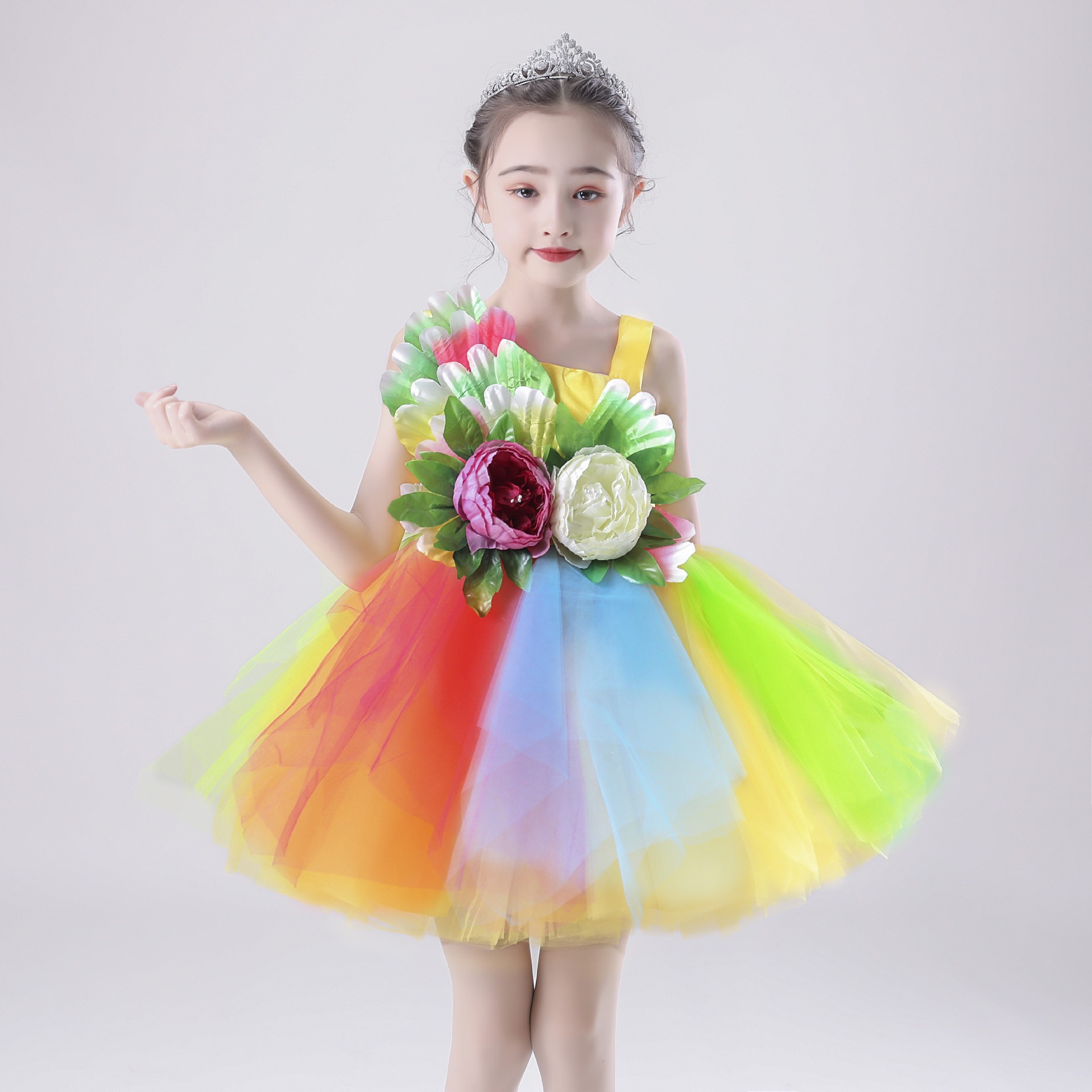 新品儿童演出服女童纱裙亮片纱裙粉公主裙六一表演服装花朵舞蹈裙