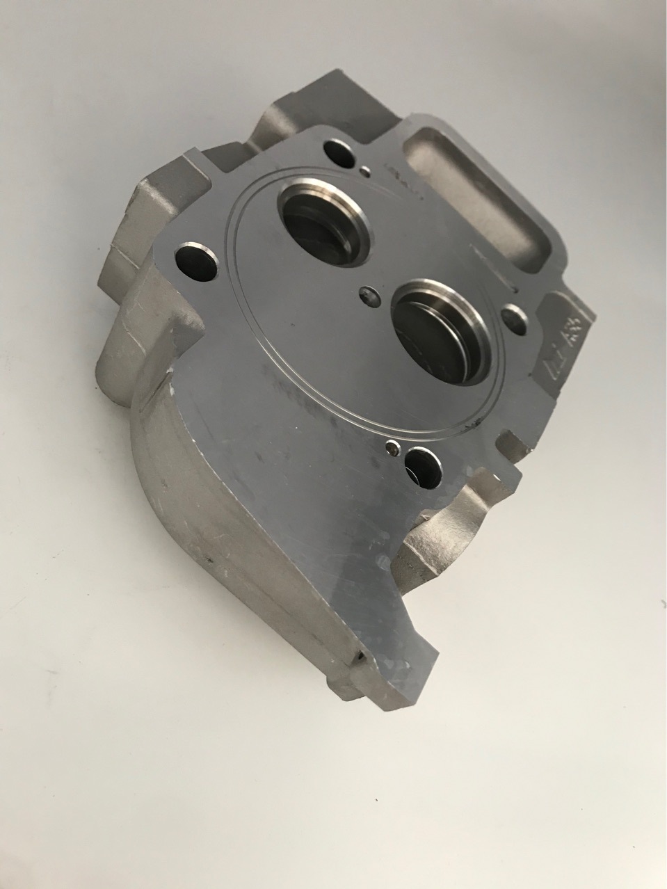 186fa 缸头总成 气缸头 柴油发电机缸头 柴油发动机配件 风冷柴油