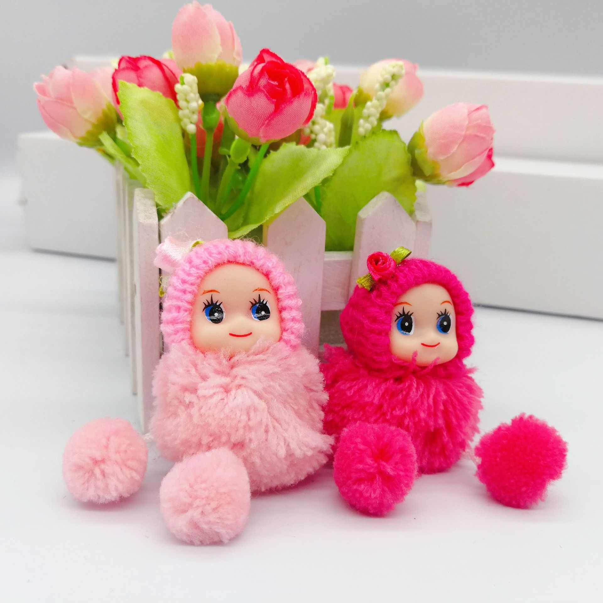 新款8cm毛线球迷糊手机挂件娃娃钥匙扣挂饰活动礼品吊脚娃娃批发