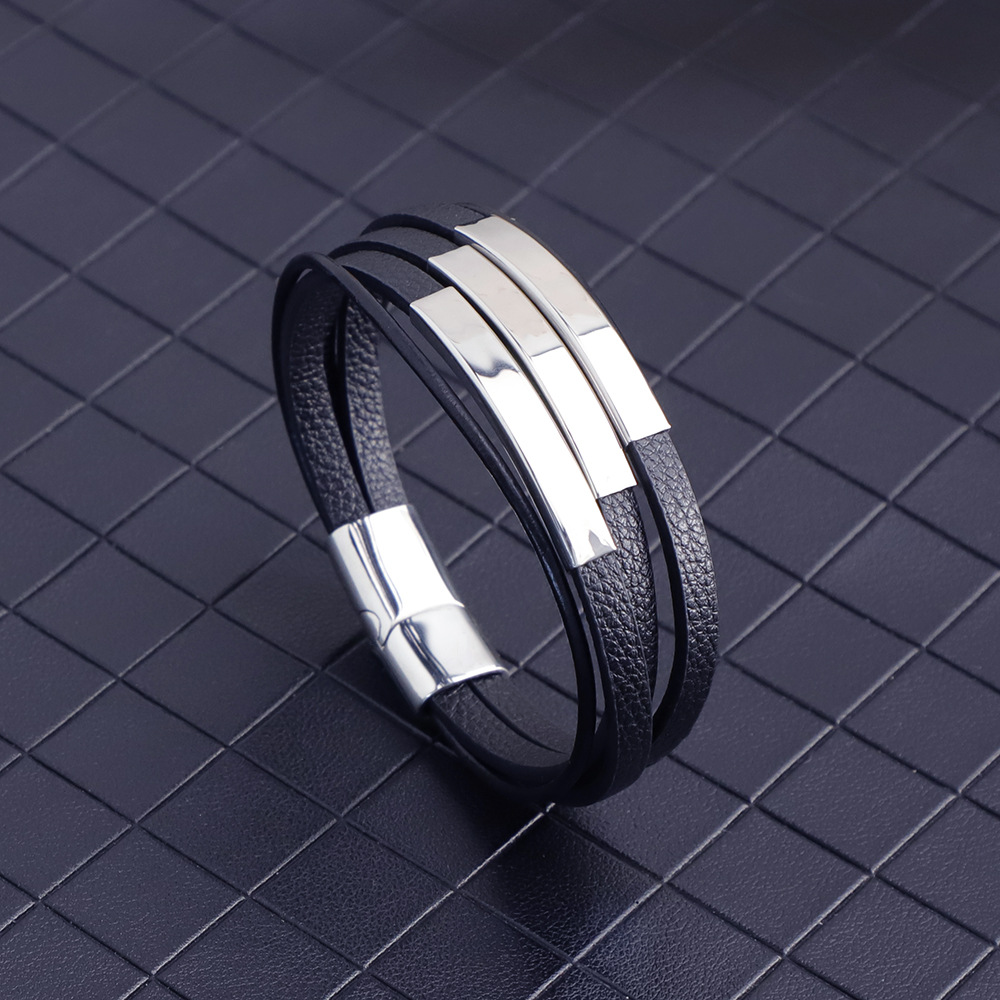 欧美三层皮手链手饰简约个性时尚三粗两细三穿孔钢体滑扣现货