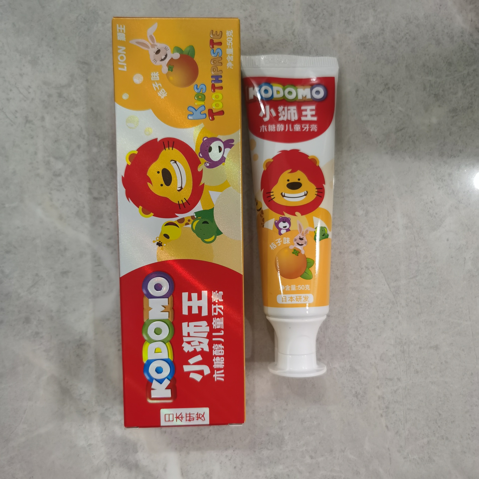 狮王(lion)小狮王儿童牙膏 宝宝牙膏 天然木糖醇牙膏 桔子味50g(6