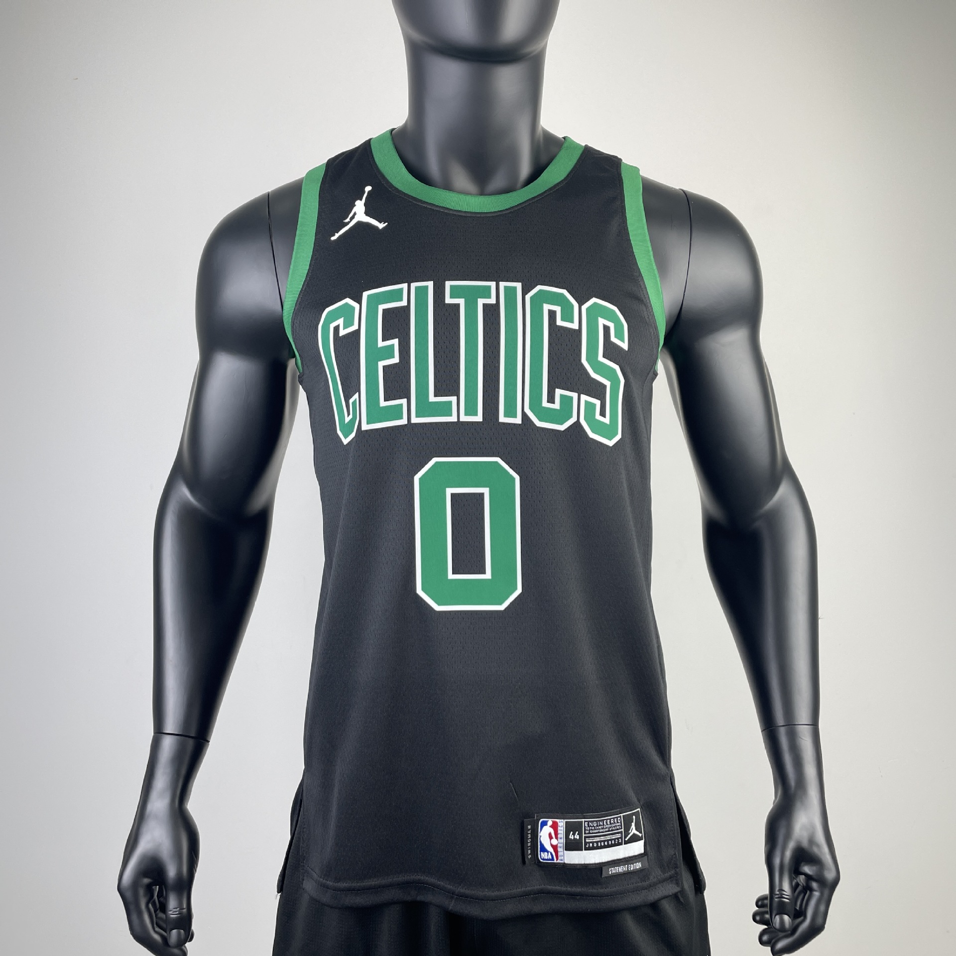 23赛季 凯尔特人 飞人限定 0号 塔图姆7号 布朗 11号 欧文nba球衣