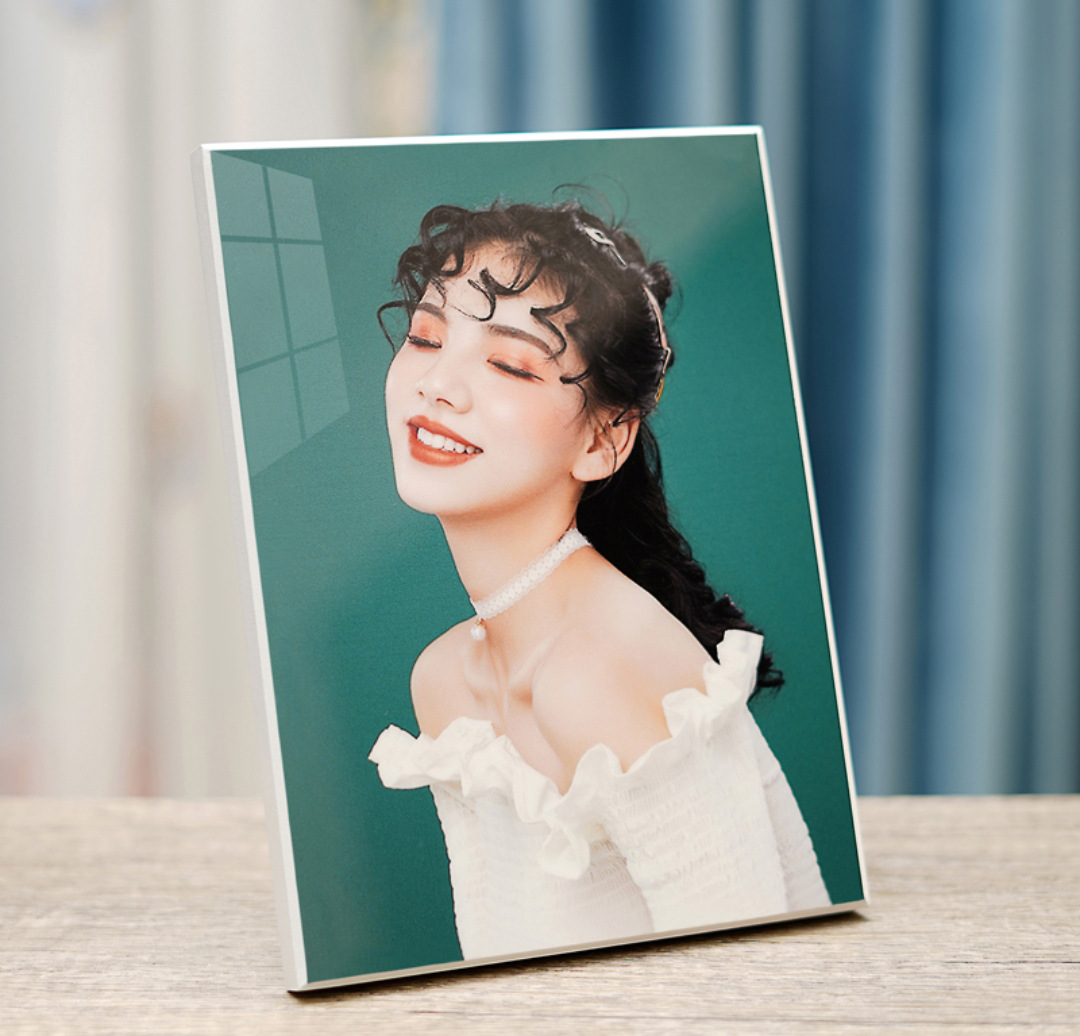 制作水晶照片摆台情侣桌面宝宝简约实木相片拉米娜婚纱相框墙