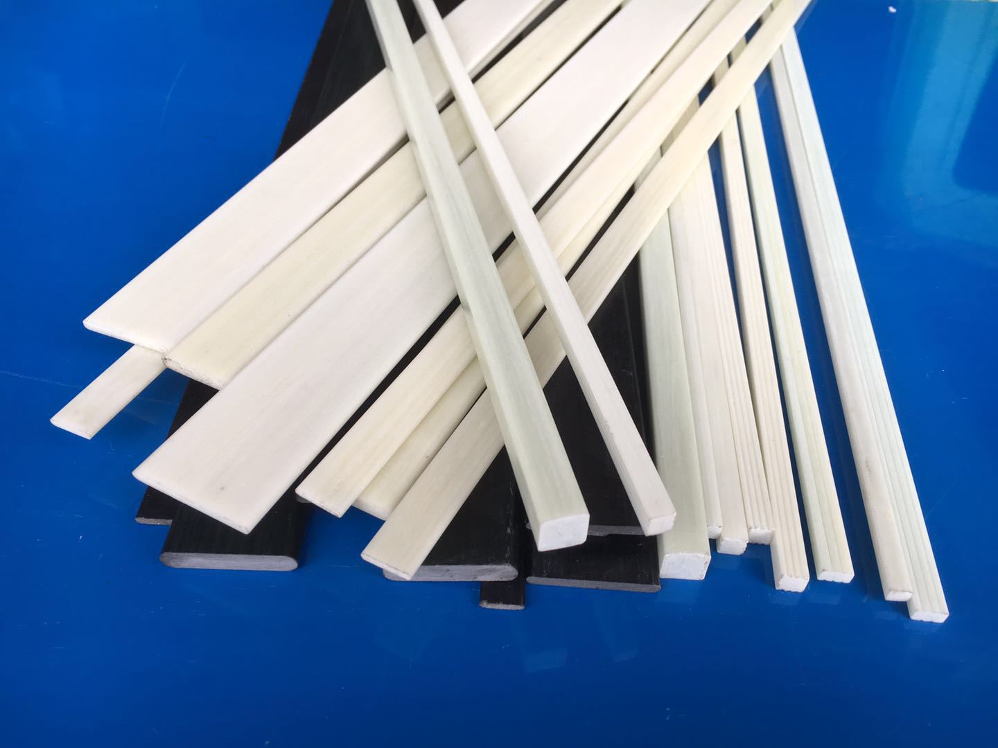 塑料条硬纤维条绝缘胶扁条硬质方棒棒材硬胶弹弓模型材料圆棒弹力