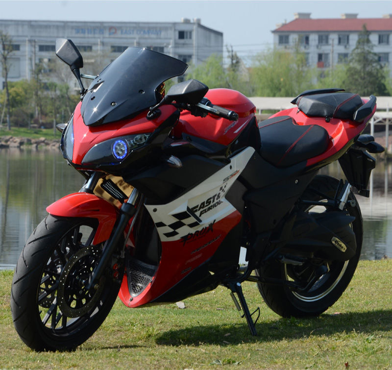 72v地平线s款电动大跑车趴赛街车电摩大功率电动摩托车公路赛跑车