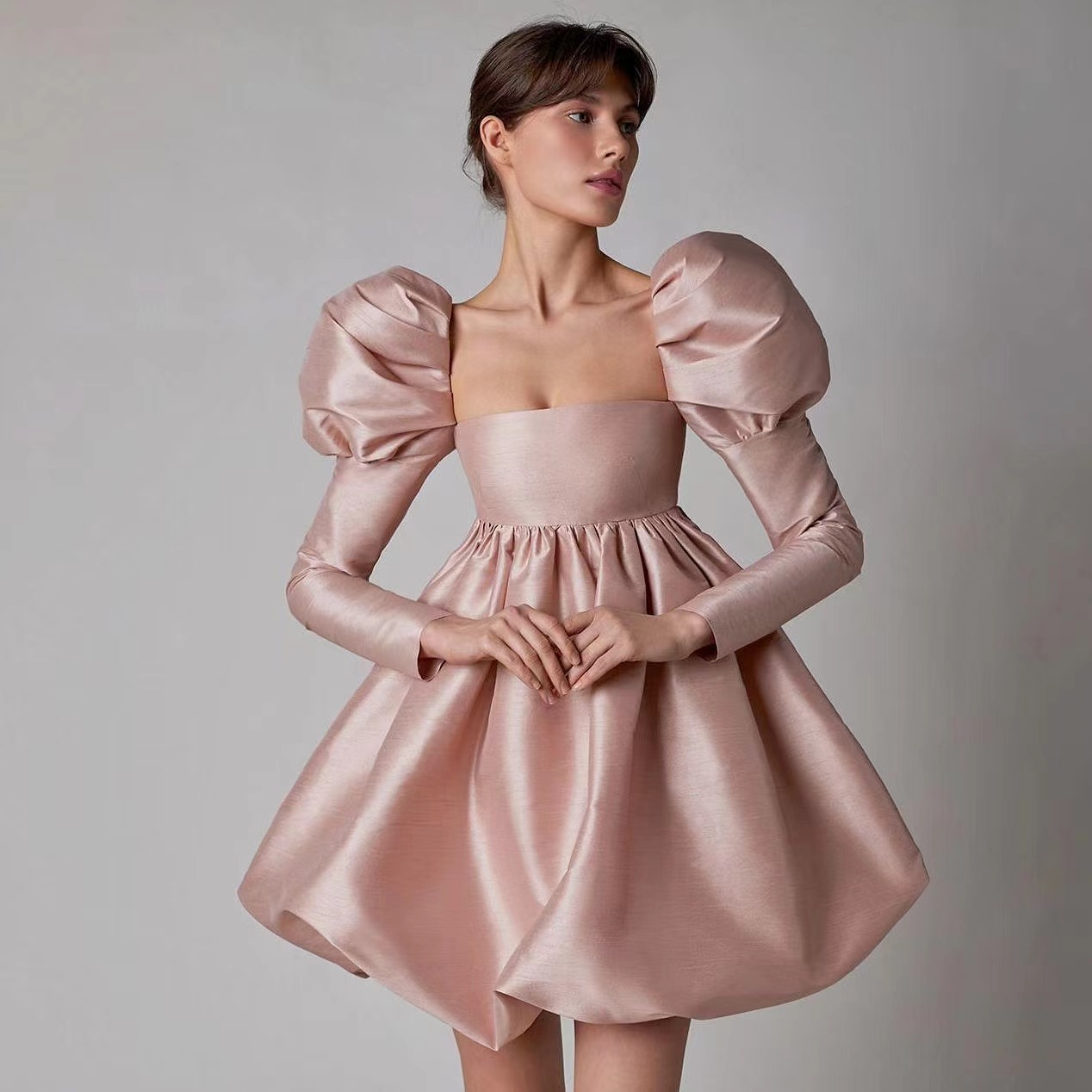 2022新款欧美亚马逊晚宴礼服复古法式长袖公主裙方领泡泡袖连衣裙