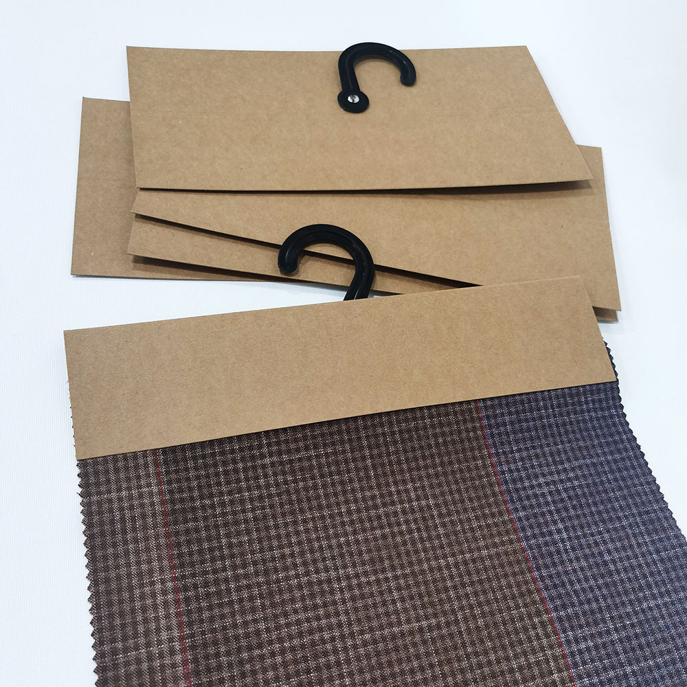 现货牛皮纸面料挂卡 秋冬布料样卡 窗帘挂布卡吊卡 面料卡头卡纸