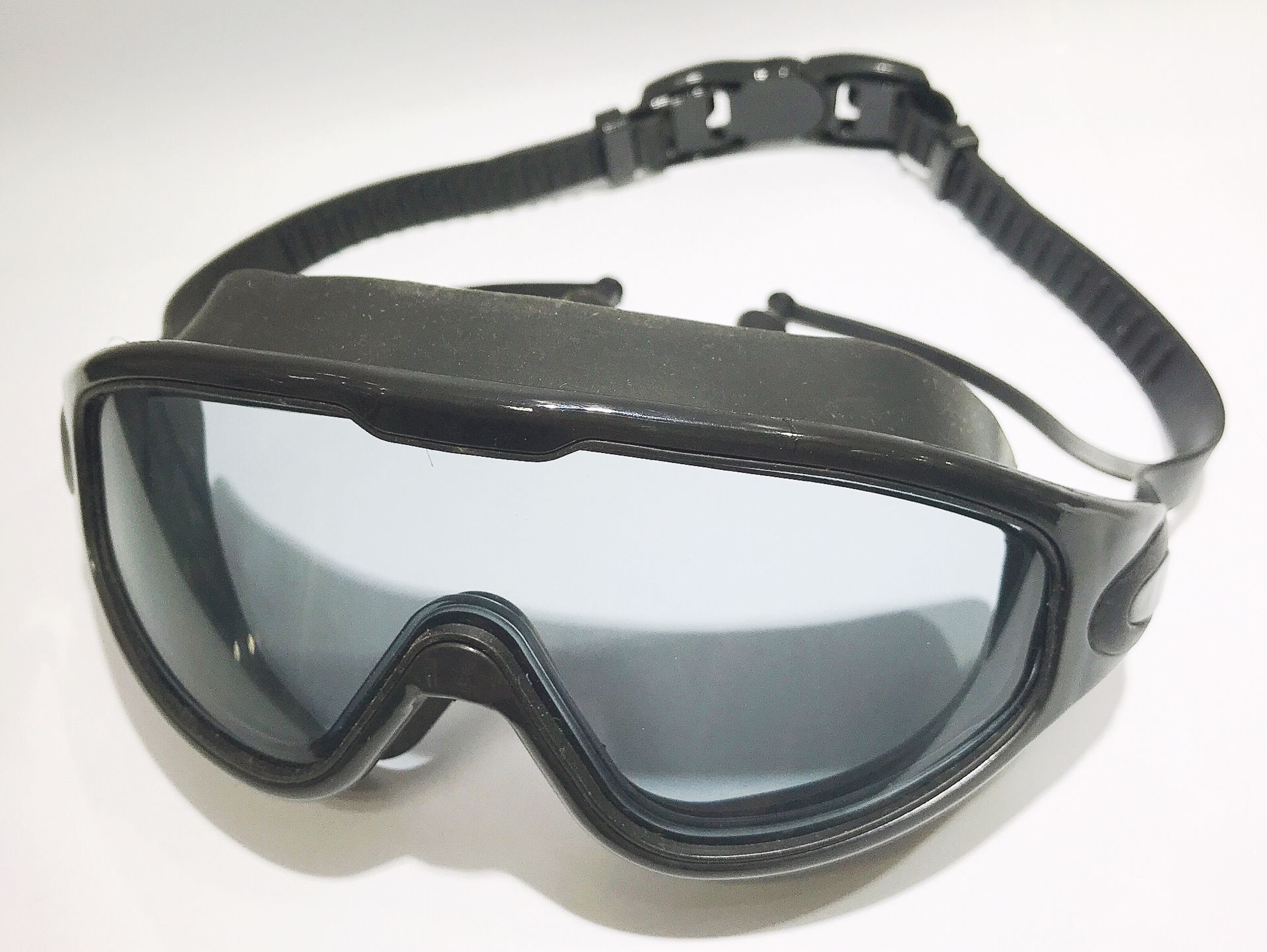 供应tj108大框潜泳镜 视野清晰成人游泳镜带耳塞 pc高清潜水泳镜