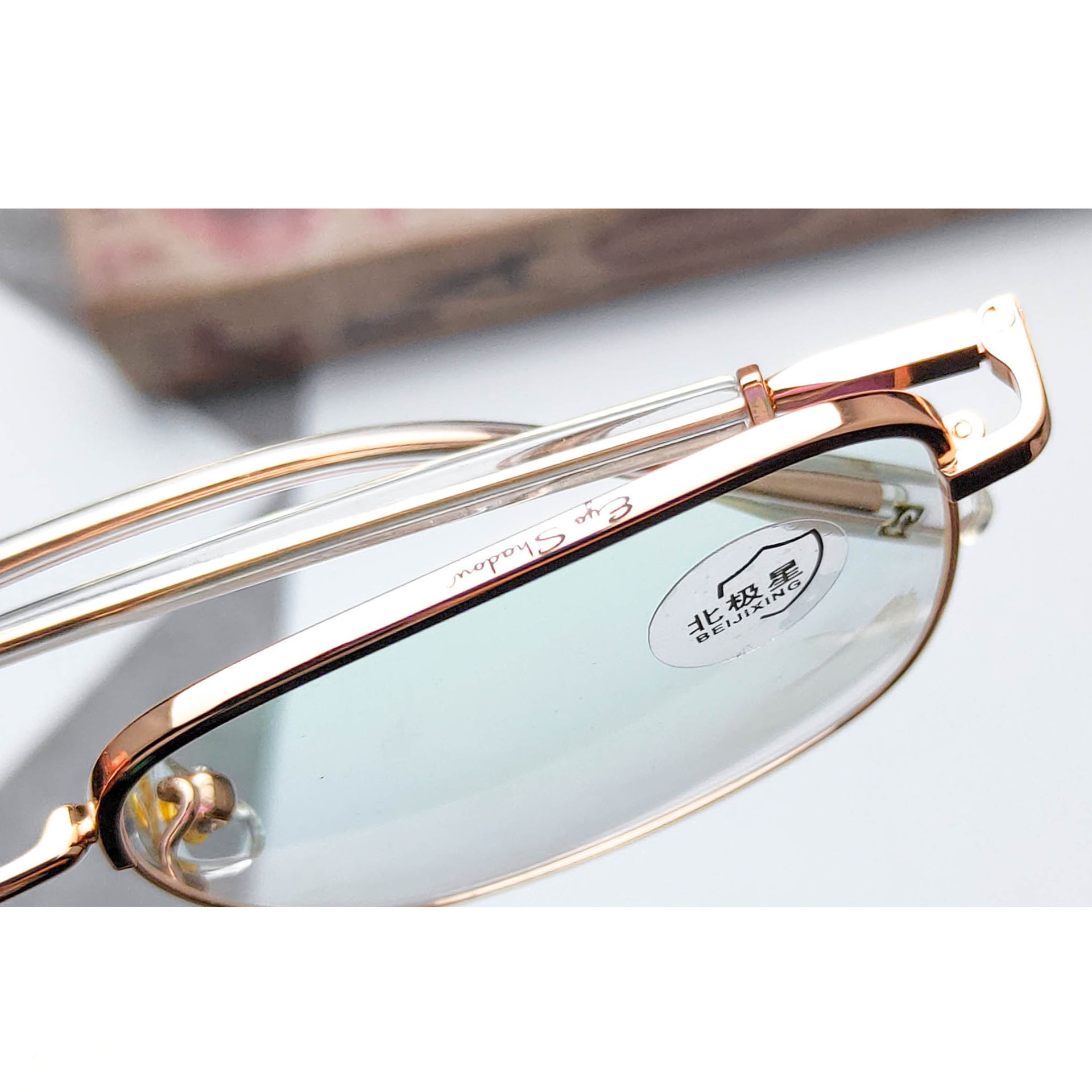 ip电镀方形复古眼镜架批发 钛磁眉毛大框眼镜框 潮款男女式近视镜