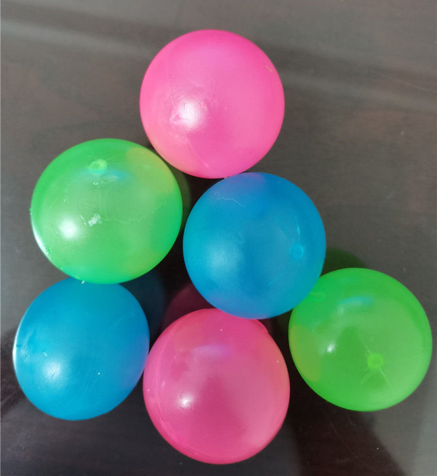 跨境亚新款解压粘粘球夜光粘靶球压发泄球tpr捏捏乐发光减压球