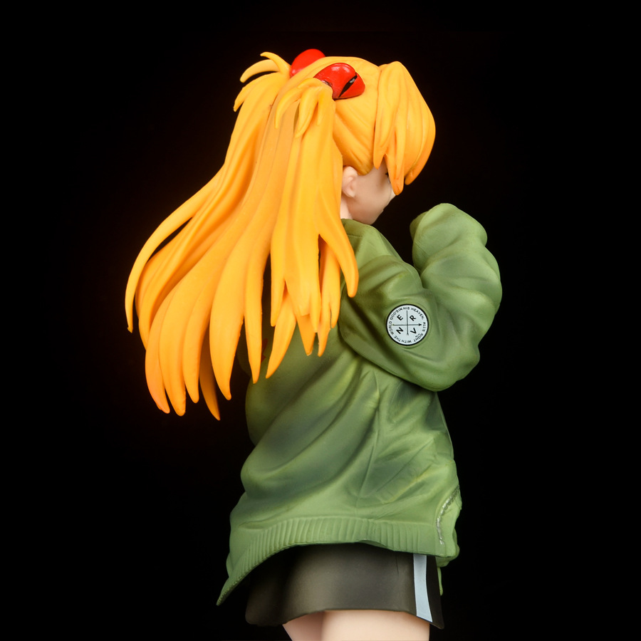 万花筒动漫批发新世纪福音战士明日香便服手办模型摆件